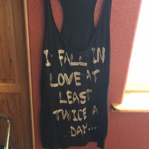 Black tank top 🔴 5 for $15